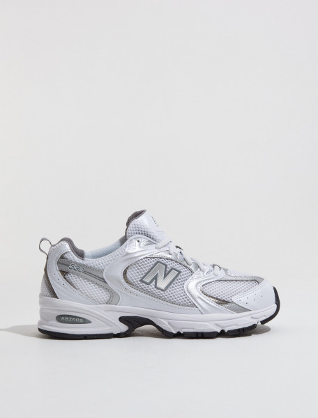 New Balance - 530 Sneaker in White - MR530AD