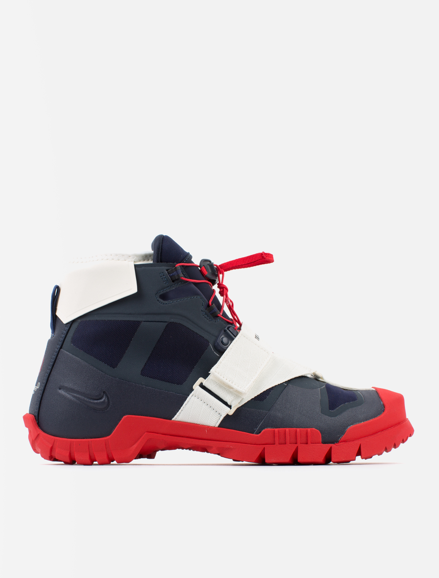 Nike x Undercover SFB Mountain Sneaker 