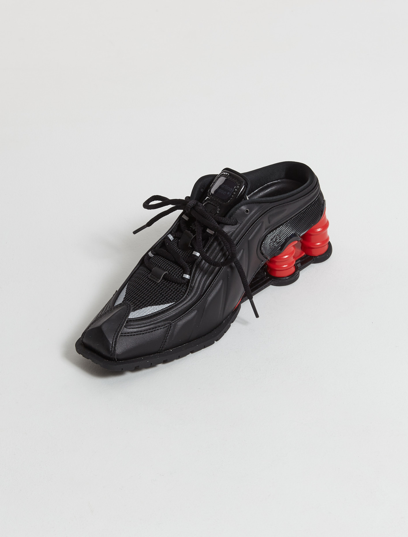 Nike X Martine Rose Shox MR4 Sneaker In Black | ubicaciondepersonas