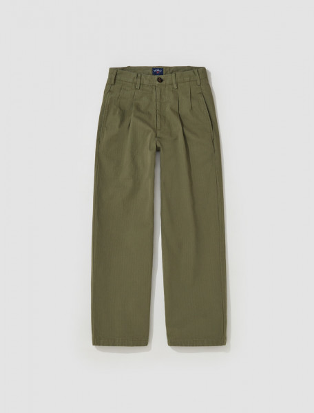 Noah - Classic Double-Pleat Herringbone Pant in Army Green - P2NOAHAGN