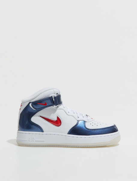 NIKE   AIR FORCE 1 MID QS SNEAKER IN WHITE & RED   DH5623 101