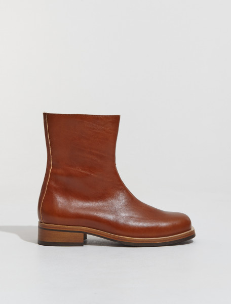 OUR LEGACY   CAMION BOOTS IN COGNAC BROWN LEATHER   A4227CAC