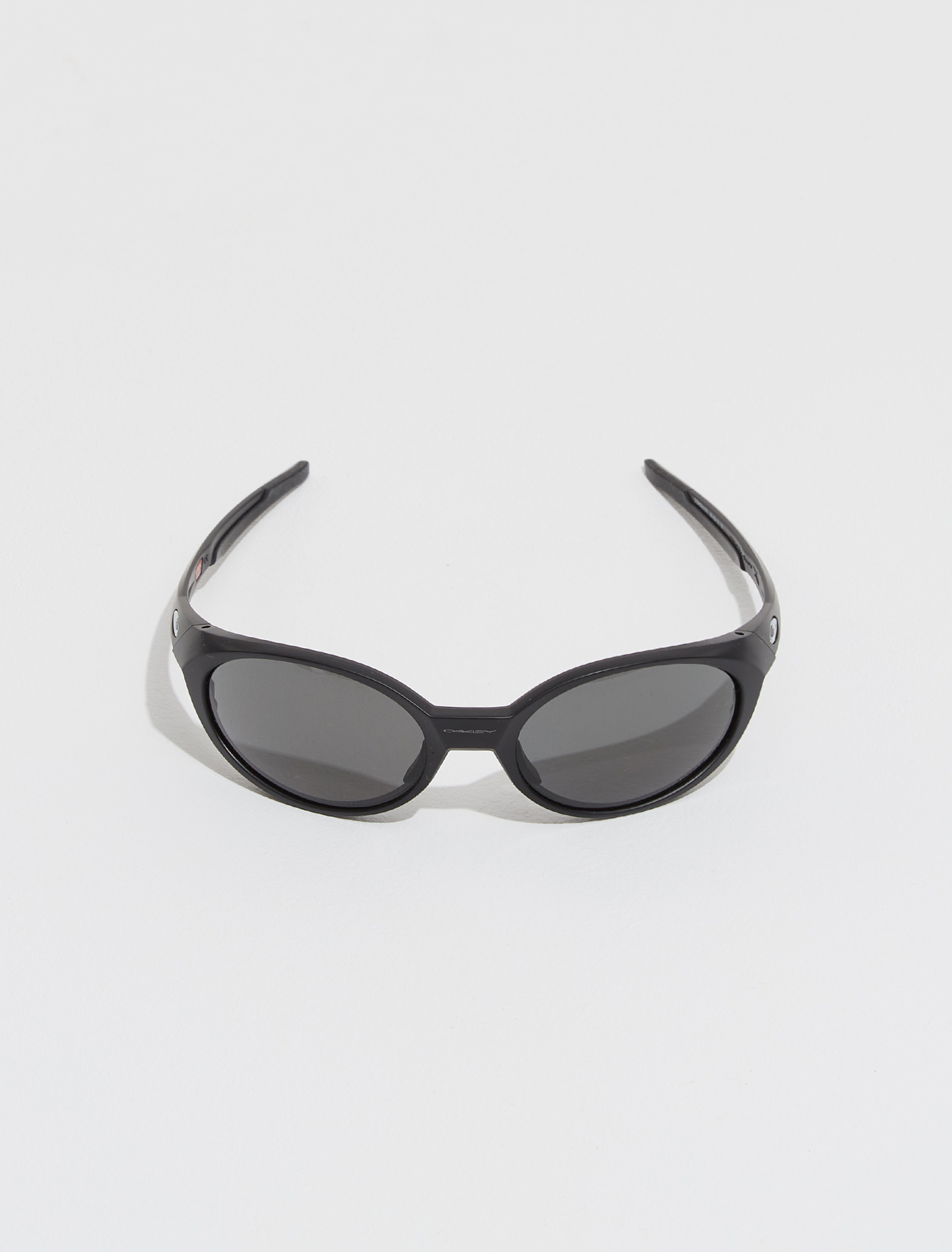Oakley Eye Jacket Redux in Matte Black with Prizm Grey Lenses | Voo Store  Berlin | Worldwide Shipping