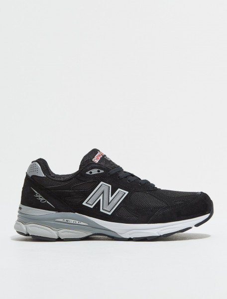 NEW BALANCE   990 V3 'MADE IN USA' SNEAKER IN BLACK   M990BS3