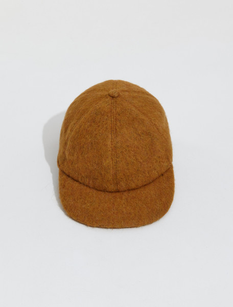 A KIND OF GUISE   CHAMAR CAP IN FUZZY HONEY   702 843_200