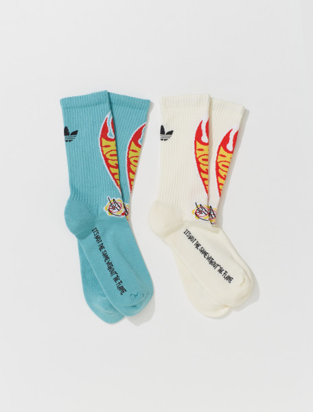 ADIDAS   X HOT WHEELS X SEAN WOTHERSPOON 2 PACK CREW SOCKS IN MINT TON   HT6535