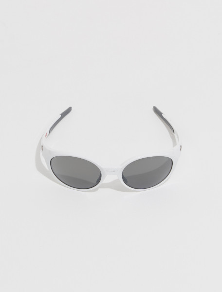 OAKLEY   EYEJACKET REDUX IN POLISHED WHITE WITH PRIZM BLACK LENSES   0OO9438_0458
