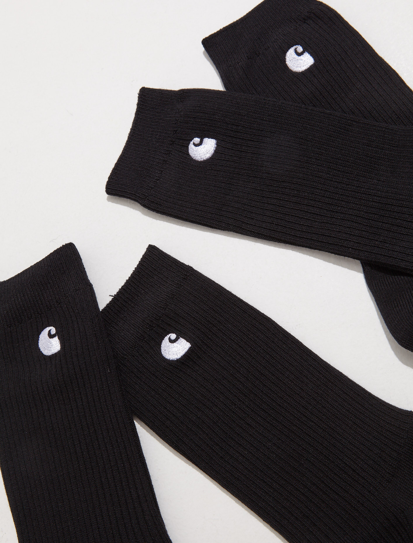 Carhartt WIP Madison Pack Socks in Black | Voo Store Berlin | Worldwide ...
