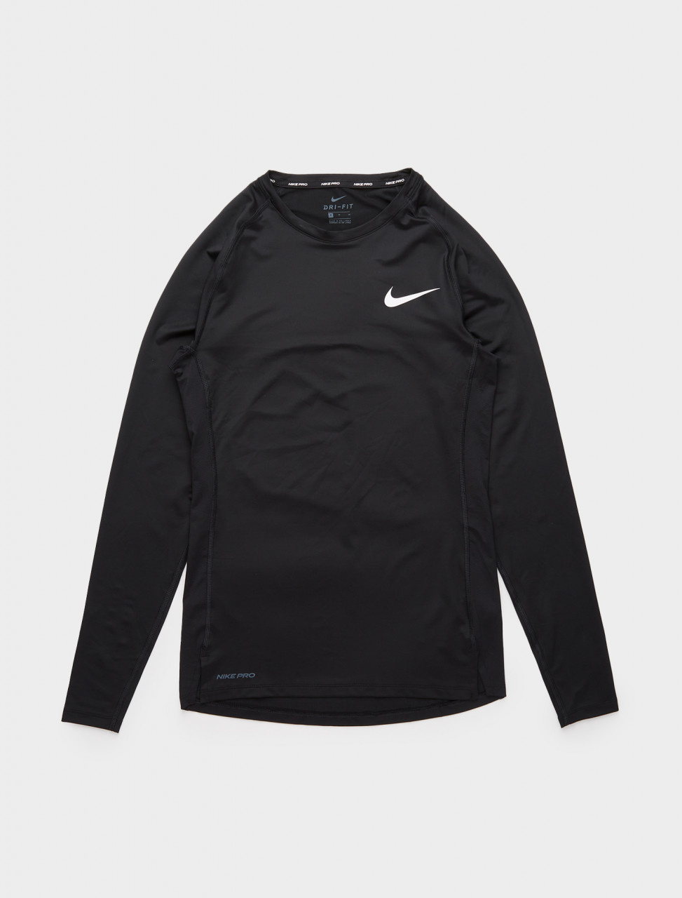 Nike Pro Long Sleeve in Black | Voo Store Berlin | Worldwide Shipping