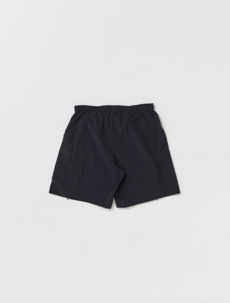 Y 3   CLASSIC LIGHT SHELL RUNNING SHORTS IN BLACK   HH8906