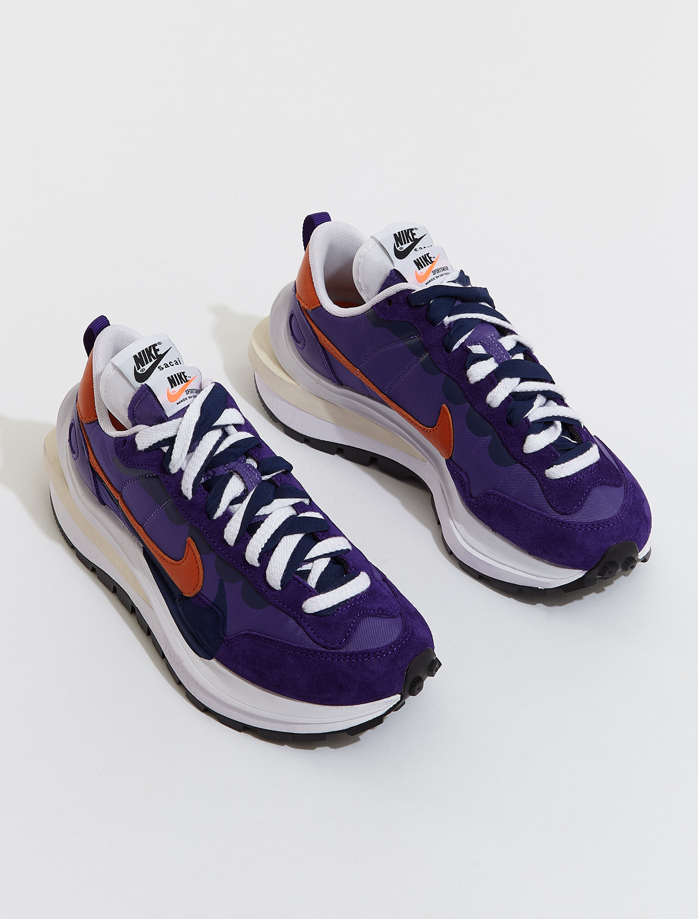 Nike x Sacai VaporWaffle Sneaker in Dark Iris (RAFFLE) | Voo Store ...
