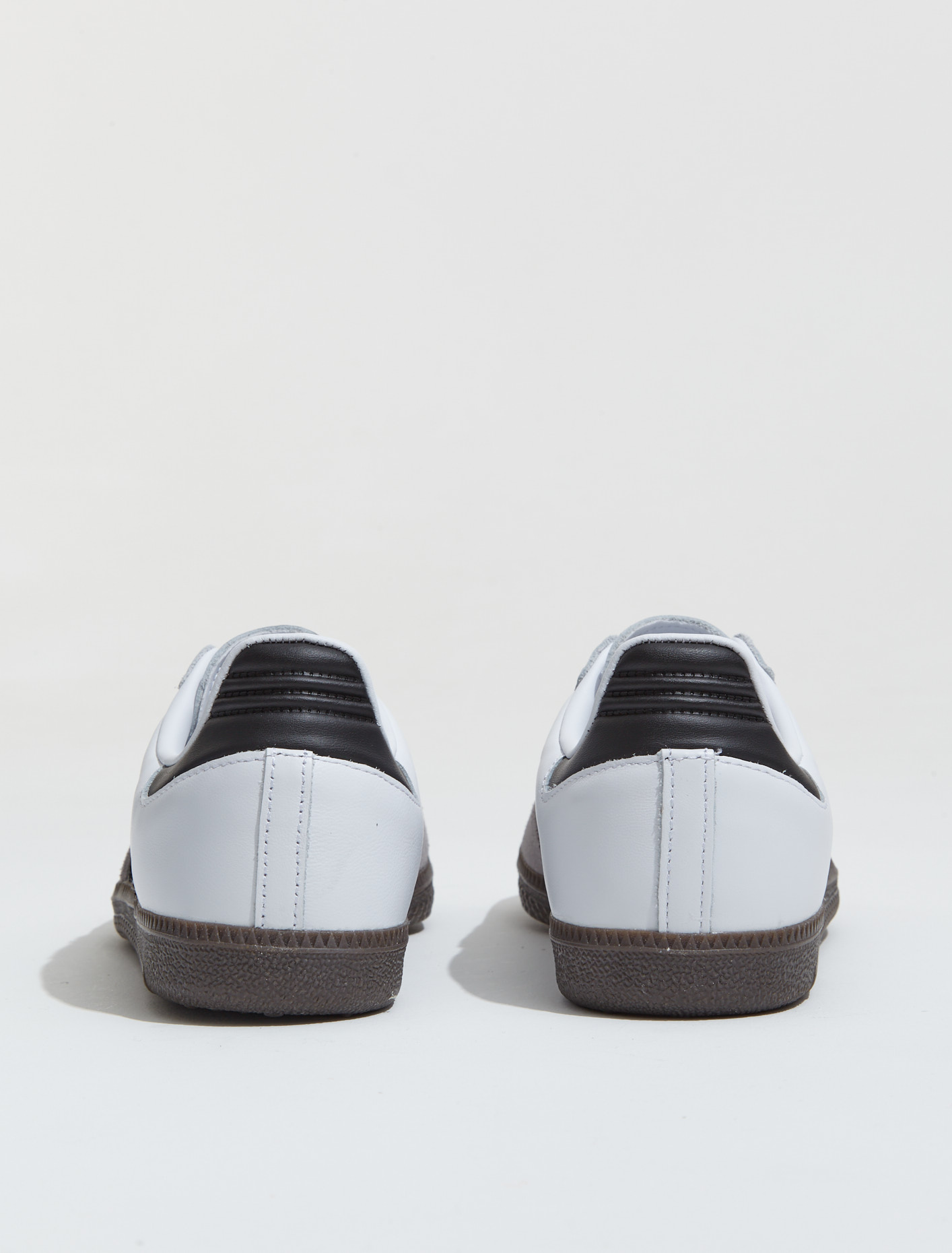 Adidas Samba OG Sneaker in White | Voo Store Berlin | Worldwide Shipping
