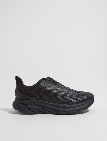 Hoka One One - U Project Clifton Sneaker in Black - 1127924-BBLC