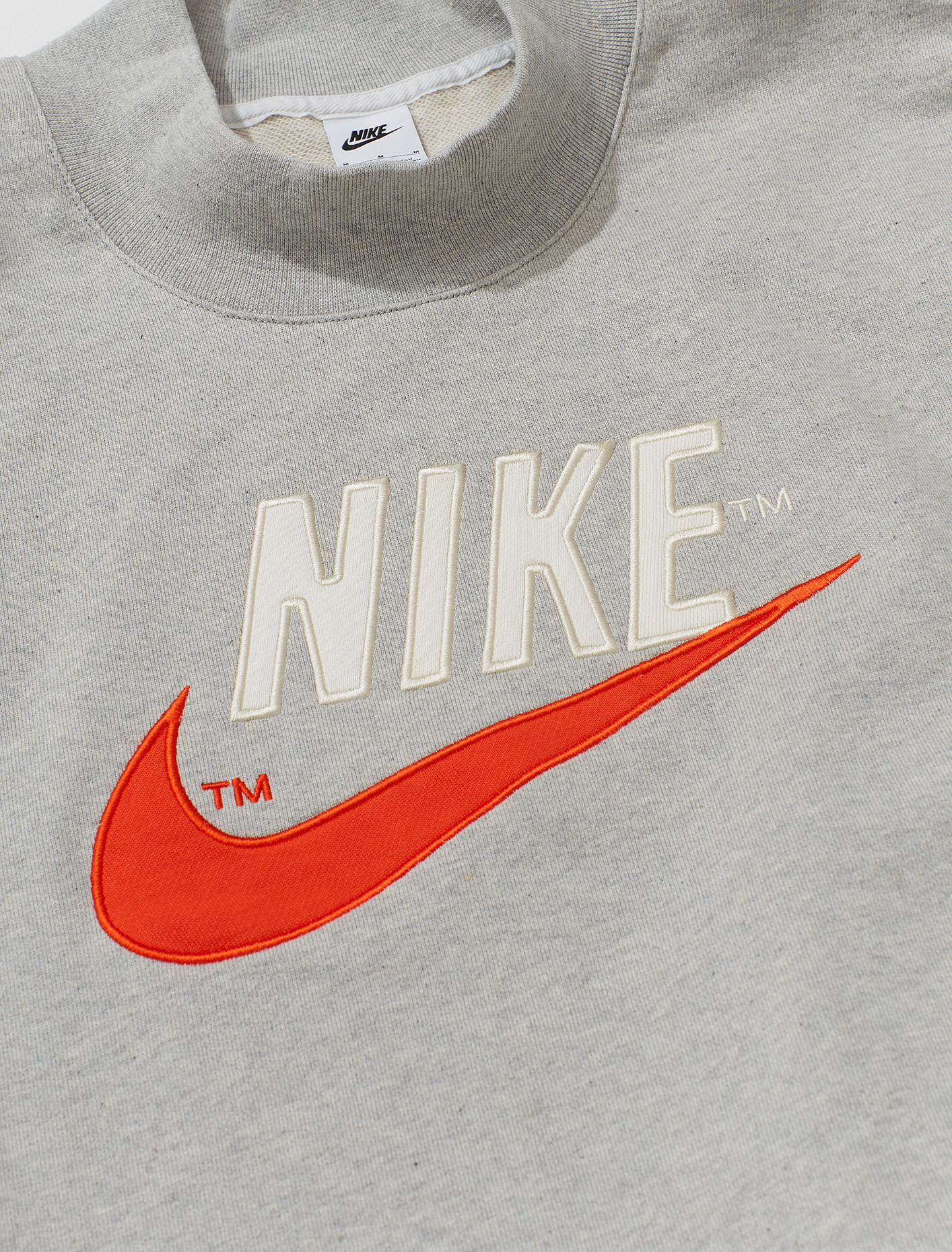 Nike Sportswear Mock Neck Sweatshirt in Grey Heather | Voo Store Berlin ...
