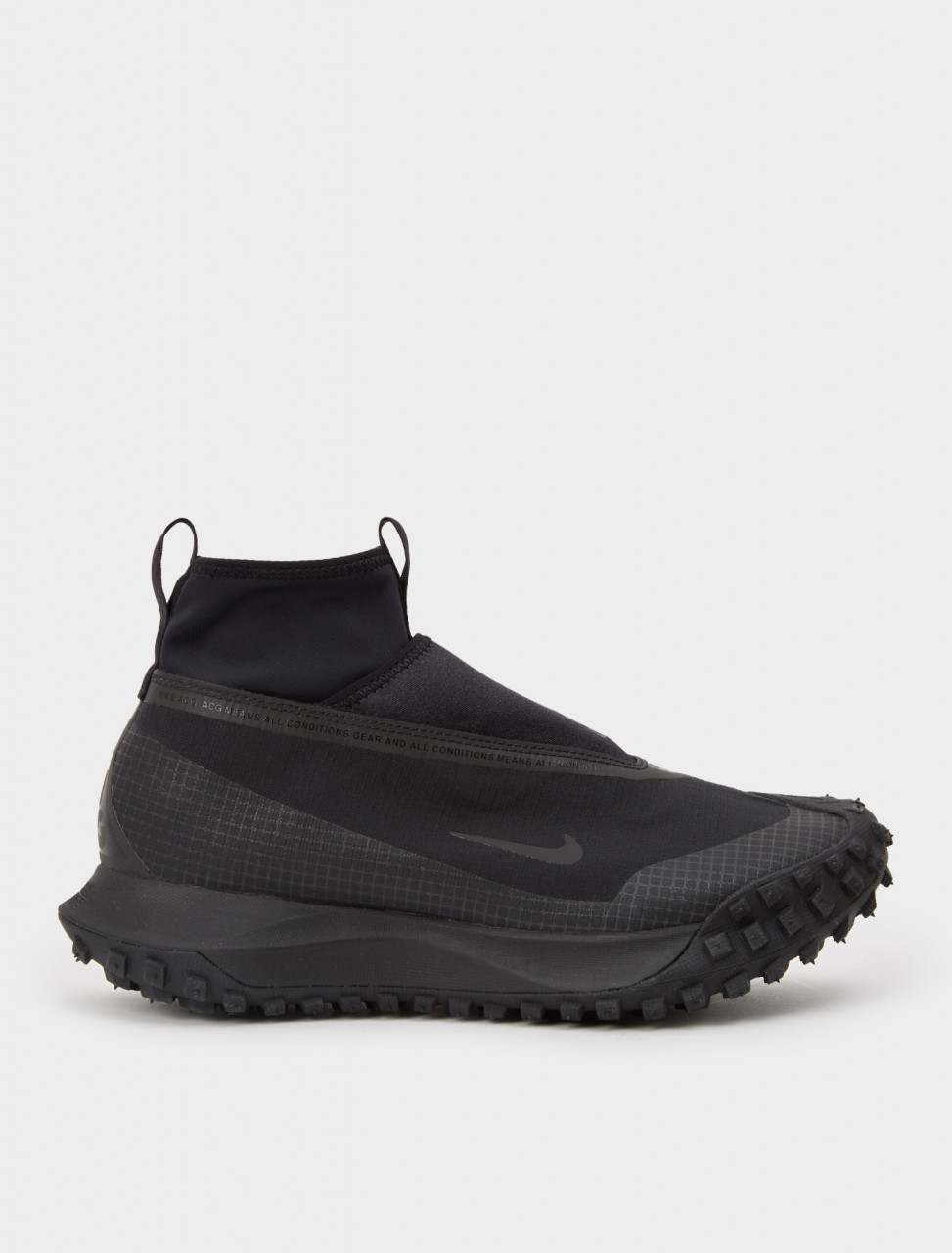 Nike ACG GORE-TEX "Mountain Fly" Sneaker in Black & Dark Grey | Voo