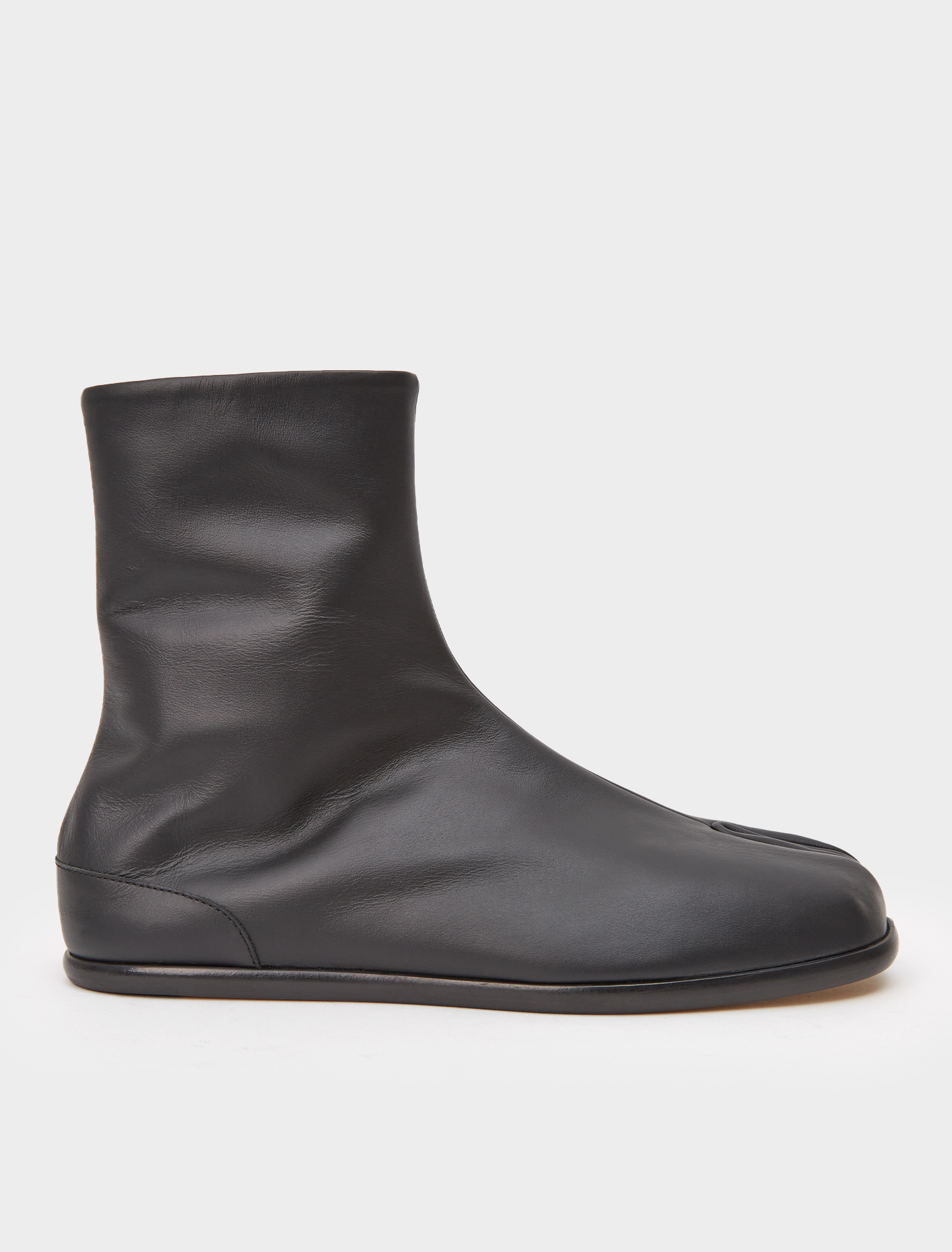 maison margiela tabi leather ankle boots
