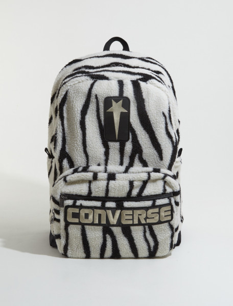Converse - x DRKSHDW Oversized Go 2 Backpack in Black - 10024889-A01